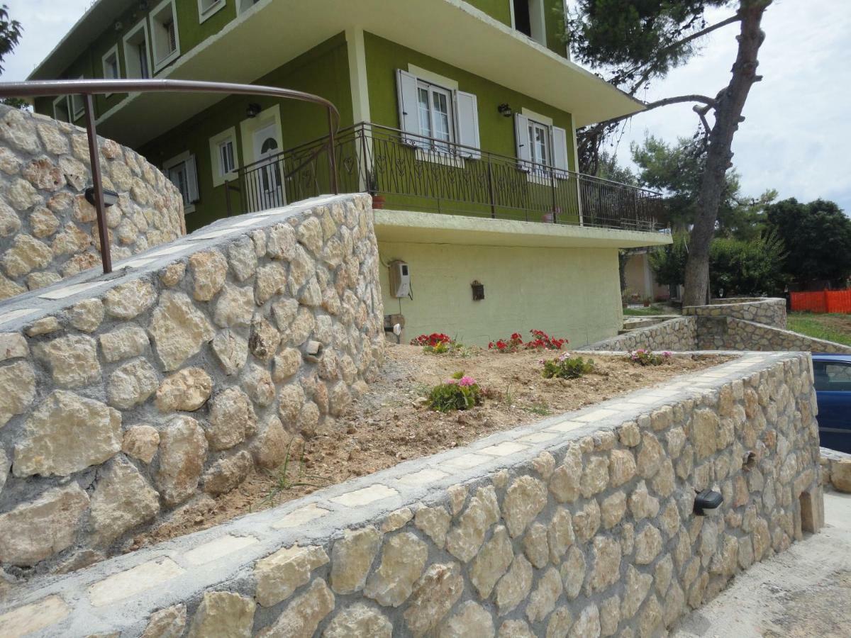 Yialos Apartments Livathos  Exterior photo